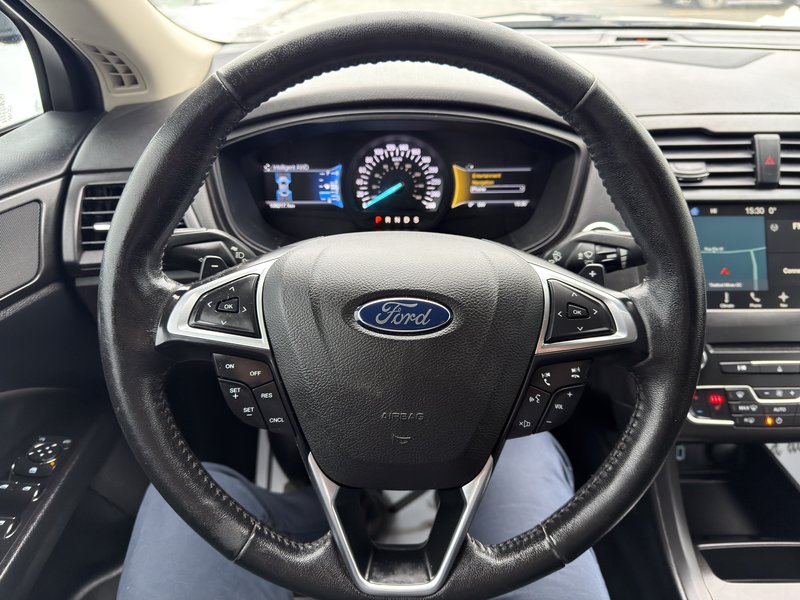 Ford Fusion SE AWD PNEUS D'HIVER DEMARREUR PAS ACCIDENTE 2018 INSPECTE+PNEUS NEUFS+CUIR+SIEGES ELECTRIQUE+CAMERA DE RECUL+APPLE CARPLAY+CLIMATISATION BI-ZONES