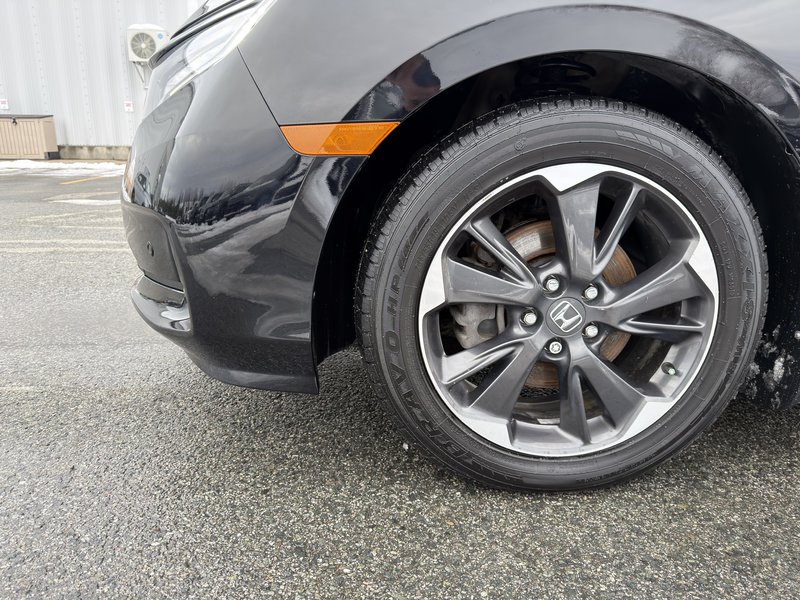 2021 Honda Odyssey Touring DEMARREUR PNEUS D'HIVER PAS ACCIDENTE