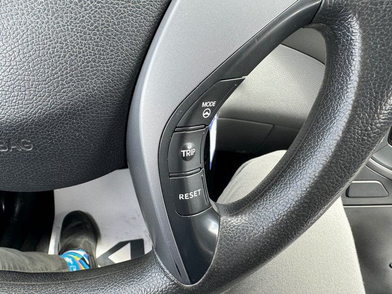 Hyundai Elantra LE-R PNEUS D'HIVER DEMARREUR PAS ACCIDENTE 2016 INSPECTE+AUTOMATIQUE+HITCH+AIR CLIMATISE+GROUPE ELECTRIQUE+LECTEUR CD+PRISE USB, 12V ET AUX