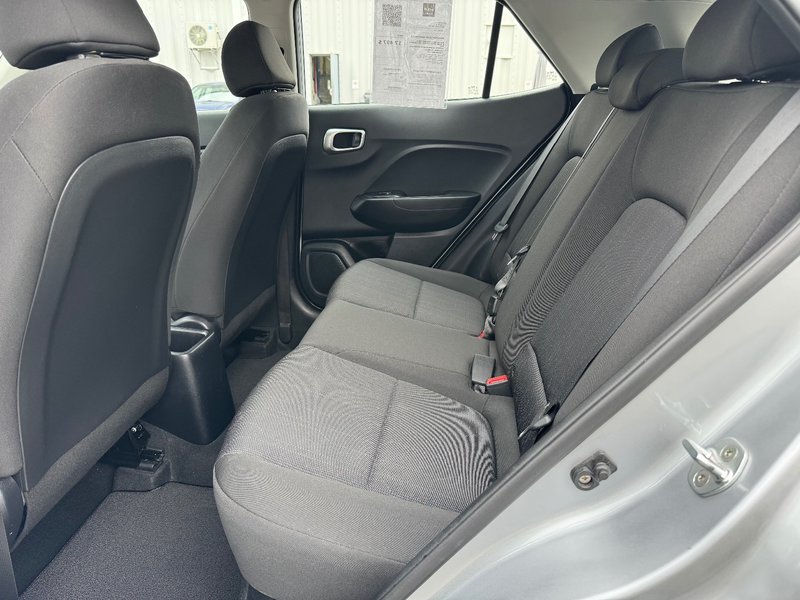Hyundai Venue Essential PNEUS D'HIVER APPLE CARPLAY PAS ACCIDENT 2021 INSPECTE+CAMERA DE RECUL+SIEGES CHAUFFANTS+AIR CLIMATISE+BLUETOOTH+REGULATEUR DE VITESSES