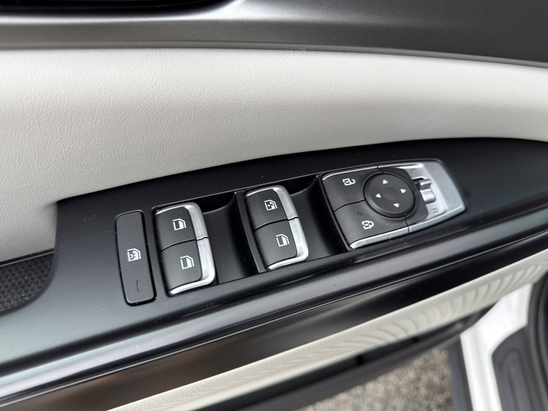 Kia Carnival LX WRAP CAPOT ET TOIT PNEUS D'HIVER PAS ACCIDENTE 2022 INSPECTE+PNEUS D'ÉTÉ NEUFS+HTICH+MAGS 19''+ANDROID AUTO/APPLE CARPLAY+CAMERA DE RECUL+AIR CLIMATISE