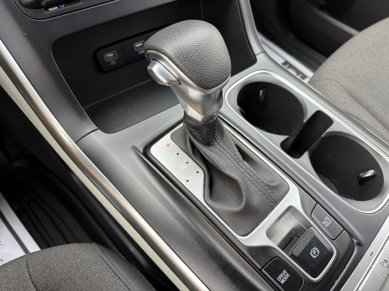 Kia Carnival LX WRAP CAPOT ET TOIT PNEUS D'HIVER PAS ACCIDENTE 2022 INSPECTE+PNEUS D'ÉTÉ NEUFS+HTICH+MAGS 19''+ANDROID AUTO/APPLE CARPLAY+CAMERA DE RECUL+AIR CLIMATISE