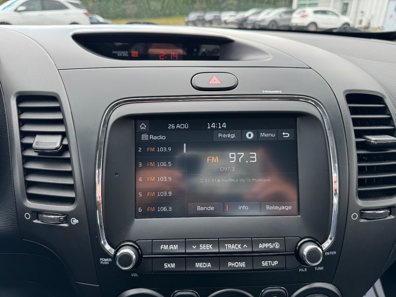 Kia Forte LX+ PNEUS NEUFS APPLE CARPLAY SIEGES CHAUFFANTS 2018 INSPECTE+CAMERA DE RECUL+AIR CLIMATISE+RADIO SIRIUS+REGULATEUR DE VITESSES+PHARES AUTOMATIQUE
