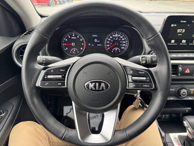 Kia Forte EX PNEUS D'HIVER DEMARREUR PAS ACCIDENTE 2020 INSPECTE+VOLANT CHAUFFANT+DETECTEUR D'ANGLES MORTS+MAGS 16''+CHARGEUR INDUCTIF POUR CELLULAIRE