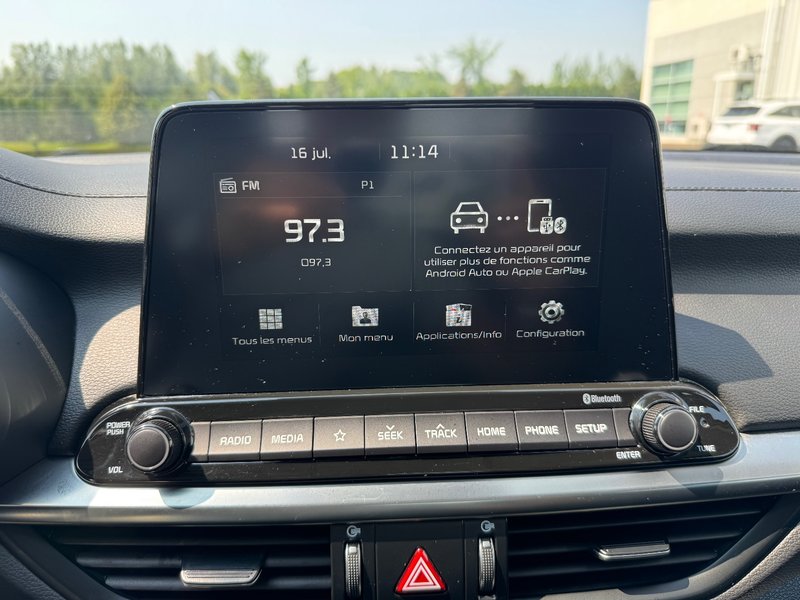 Kia Forte EX VOLANT CHAUFFANT APPLE CARPLAY PAS ACCIDENTE 2021 INSPECTE+DETECTEUR D'ANGLES MORTS+CHARGEUR INDUCTIF POUR CELLULAIRE+CAMERA DE RECUL+MAGS 16''
