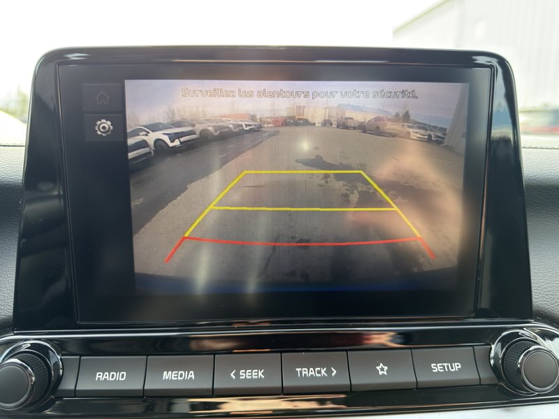 Kia Forte EX+ PNEUS D'HIVER DEMARREUR PAS ACCIDENTE 2023 INSPECTE+TOIT OUVRANT+MAGS 17''+DETECTEUR D'ANGLES MORTS+VOLANT CHAUFFANT+APPLE CARPLAY+BLUETOOTH