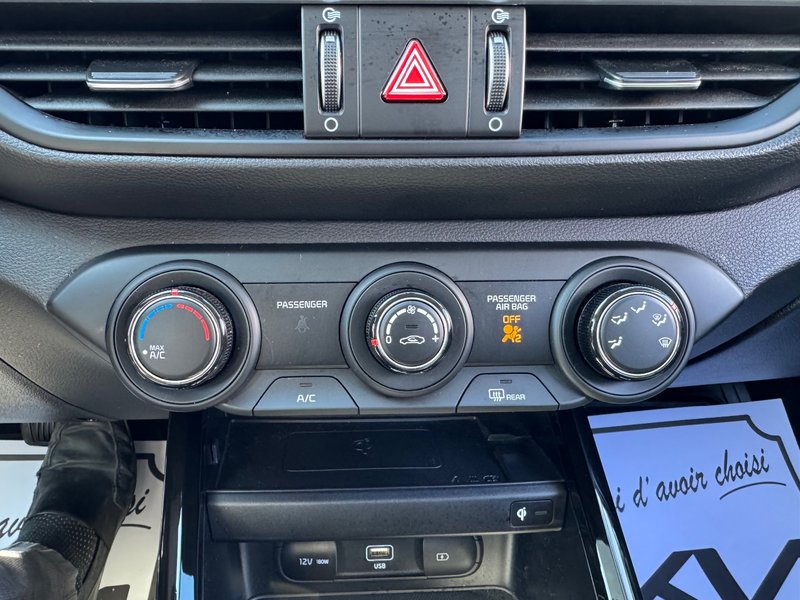 2024 Kia Forte EX PNEUS D'HIVER APPLE CARPLAY VOLANT CHAUFFANT