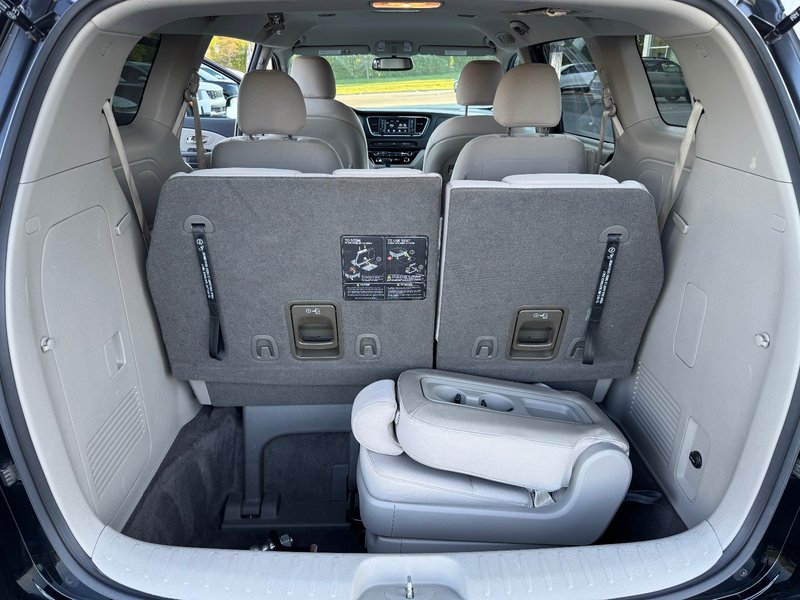 Kia Sedona LX HITCH APPLE CARPLAY PAS ACCIDENTE 2020 INSPECTE+VOLANT CHAUFFANT+CAMERA DE RECUL+MIROIRS OUVRENT/FERMENT AUTOMATIQUEMENT+SIEGES CHAUFFANTS