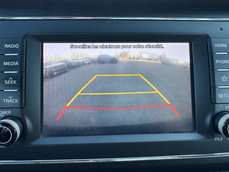 Kia Sedona LX HITCH APPLE CARPLAY PAS ACCIDENTE 2020 INSPECTE+VOLANT CHAUFFANT+CAMERA DE RECUL+MIROIRS OUVRENT/FERMENT AUTOMATIQUEMENT+SIEGES CHAUFFANTS