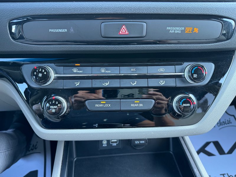 Kia Sedona LX HITCH APPLE CARPLAY PAS ACCIDENTE 2020 INSPECTE+VOLANT CHAUFFANT+CAMERA DE RECUL+MIROIRS OUVRENT/FERMENT AUTOMATIQUEMENT+SIEGES CHAUFFANTS