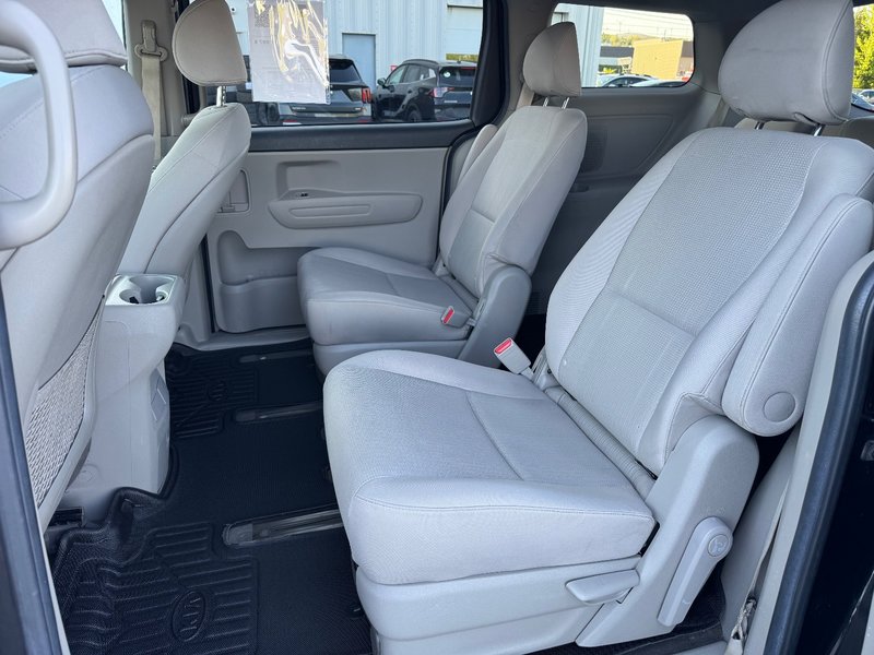 Kia Sedona LX HITCH APPLE CARPLAY PAS ACCIDENTE 2020 INSPECTE+VOLANT CHAUFFANT+CAMERA DE RECUL+MIROIRS OUVRENT/FERMENT AUTOMATIQUEMENT+SIEGES CHAUFFANTS