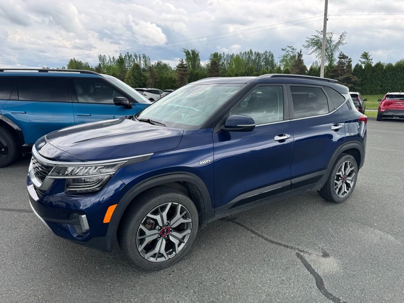 Kia Seltos SX Turbo AWD PNEUS D'HIVER DEMARREUR PAS ACCIDENTE 2021 INSPECTE+AFFICHAGE TETE HAUTE+SIEGES CHAUFFANTS ET VENTILES+CUIR+TOIT OUVRANT+GPS+RADIO SIRIUS