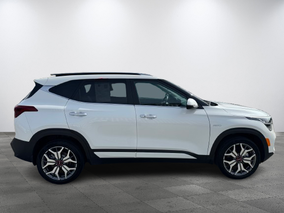 Kia Seltos SX Turbo AWD DEMARREUR TETE HAUTE GPS 2022 INSPECTE+SIEGES CHAUFFANTS ET VENTILES+CUIR+SIEGES ELECTRIQUE+VOLANT CHAUFFANT+MAGS 18+RADIO SIRIUS