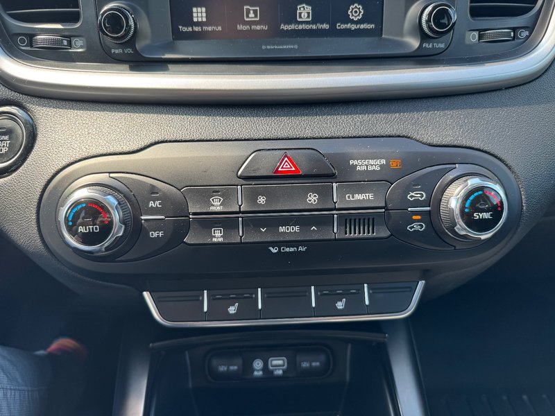 Kia Sorento LX Turbo AWD TEL QUEL DEMARREUR PAS ACCIDENTE 2017 VENDU TEL QUEL+ANDROID AUTO/APPLE CARPLAY+CAMERA DE RECUL+RADIO SIRIUS+CLIMATISATION BI-ZONES