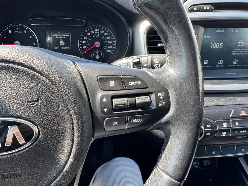 Kia Sorento LX Turbo AWD TEL QUEL DEMARREUR PAS ACCIDENTE 2017 VENDU TEL QUEL+ANDROID AUTO/APPLE CARPLAY+CAMERA DE RECUL+RADIO SIRIUS+CLIMATISATION BI-ZONES