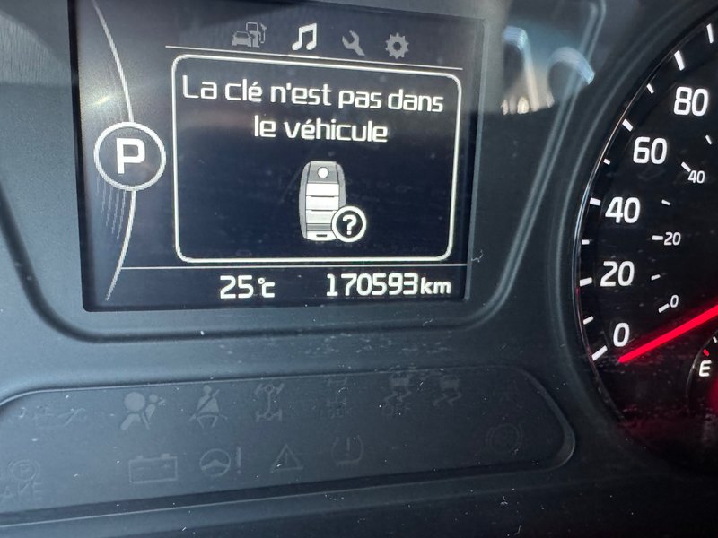 Kia Sorento LX Turbo AWD TEL QUEL DEMARREUR PAS ACCIDENTE 2017 VENDU TEL QUEL+ANDROID AUTO/APPLE CARPLAY+CAMERA DE RECUL+RADIO SIRIUS+CLIMATISATION BI-ZONES