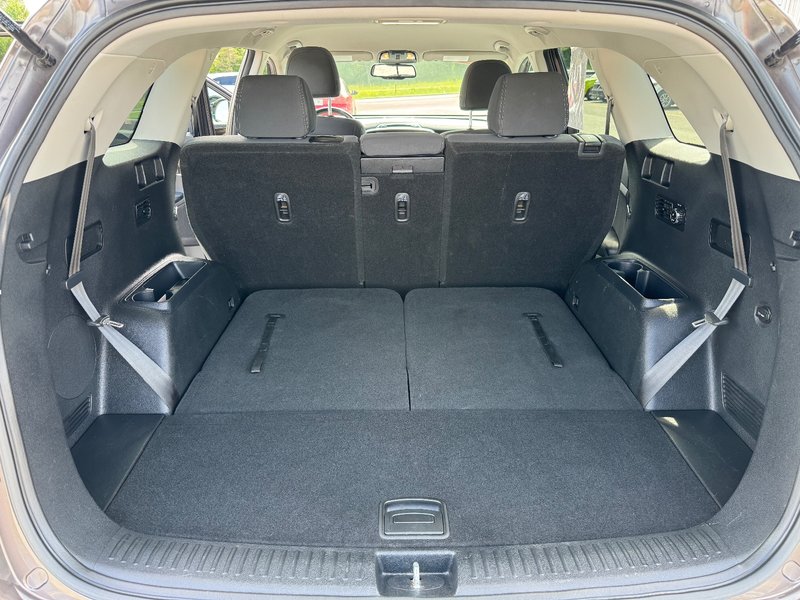 Kia Sorento LX V6 HITCH APPLE CARPLAY PAS ACCIDENTE 2019 INSPECTE+SIEGE CONDUCTEUR ELECTRIQUE+VOLANT CHAUFFANT+CHARGEUR INDUCTIF POUR CELLULAIRE+MAGS 17''