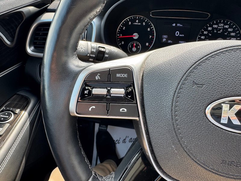 Kia Sorento LX V6 HITCH APPLE CARPLAY PAS ACCIDENTE 2019 INSPECTE+SIEGE CONDUCTEUR ELECTRIQUE+VOLANT CHAUFFANT+CHARGEUR INDUCTIF POUR CELLULAIRE+MAGS 17''