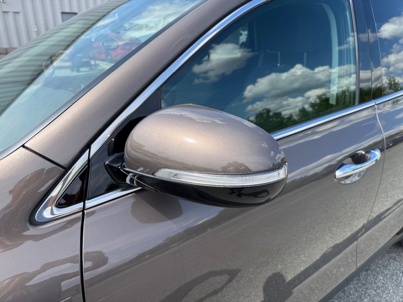Kia Sorento LX V6 HITCH APPLE CARPLAY PAS ACCIDENTE 2019 INSPECTE+SIEGE CONDUCTEUR ELECTRIQUE+VOLANT CHAUFFANT+CHARGEUR INDUCTIF POUR CELLULAIRE+MAGS 17''