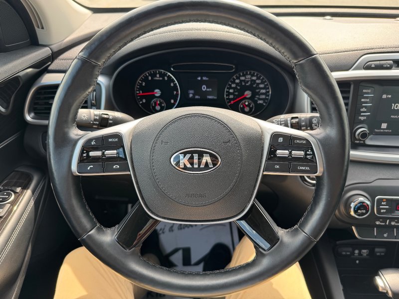 Kia Sorento LX V6 HITCH APPLE CARPLAY PAS ACCIDENTE 2019 INSPECTE+SIEGE CONDUCTEUR ELECTRIQUE+VOLANT CHAUFFANT+CHARGEUR INDUCTIF POUR CELLULAIRE+MAGS 17''