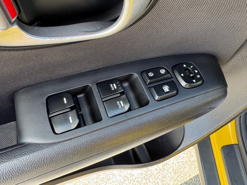 Kia Soul EX+ PNEUS D'HIVER SIEGES CHAUFFANTS PAS ACCIDENTE 2014 INSPECTE+AIR CLIMATISE+BLUETOOTH+REGULATEUR DE VITESSES+RADIO SIRIUS+MAGS 17''+MODE ECO