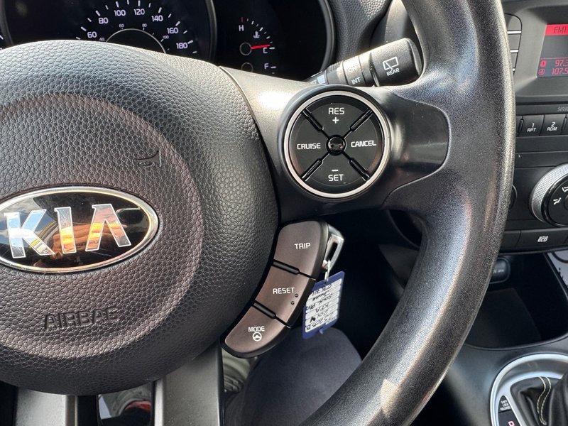 Kia Soul EX+ PNEUS D'HIVER SIEGES CHAUFFANTS PAS ACCIDENTE 2014 INSPECTE+AIR CLIMATISE+BLUETOOTH+REGULATEUR DE VITESSES+RADIO SIRIUS+MAGS 17''+MODE ECO