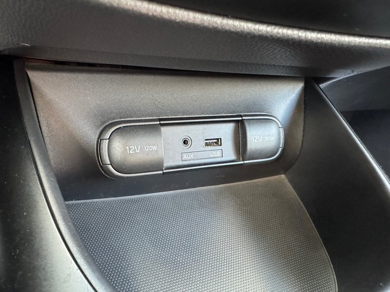 Kia Soul EX+ PNEUS D'HIVER SIEGES CHAUFFANTS PAS ACCIDENTE 2014 INSPECTE+AIR CLIMATISE+BLUETOOTH+REGULATEUR DE VITESSES+RADIO SIRIUS+MAGS 17''+MODE ECO