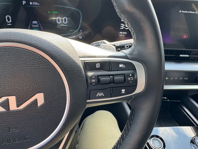 Kia Sportage Hybrid EX AWD DEMARREUR CUIR GPS PAS ACCIDENTE 2023 INSPECTE+VOLANT CHAUFFANT+DETECTEUR D'ANGLES MORTS+RADIO SIRIUS+REGULATEUR DE VITESSES ADAPTATIF
