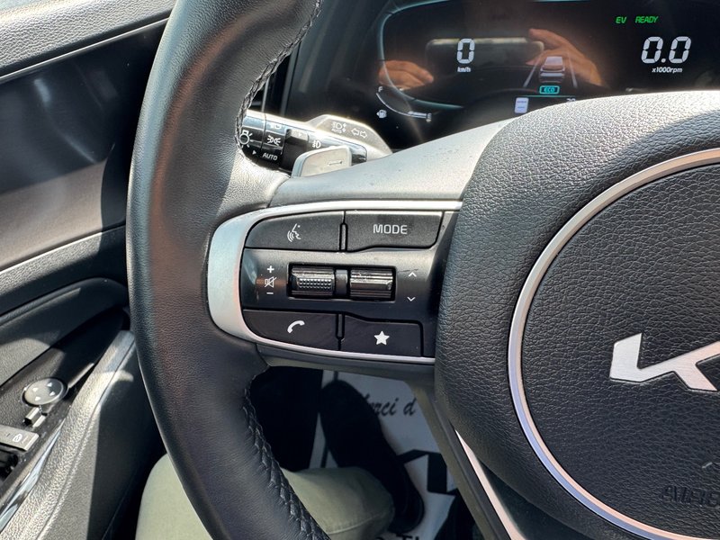 Kia Sportage Hybrid EX AWD DEMARREUR CUIR GPS PAS ACCIDENTE 2023 INSPECTE+VOLANT CHAUFFANT+DETECTEUR D'ANGLES MORTS+RADIO SIRIUS+REGULATEUR DE VITESSES ADAPTATIF