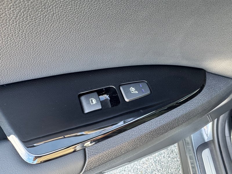 Kia Sportage Plug-In Hybrid EX Premium AWD PNEUS D'HIVER PAS ACCIDENTE 2023 INSPECTE+DEMARREUR A DISTANCE+MEMORISATION SIEGE CONDUCTEUR+TOIT OUVRANT PANO+SIEGES VENTILES