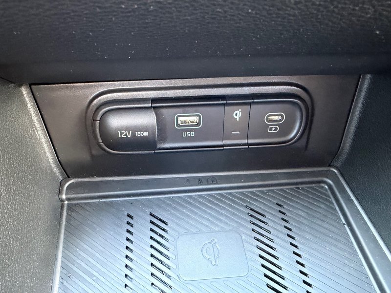 Kia Sportage EX DEMARREUR TOIT PANO PAS ACCIDENTE 2025 INSPECTE+SIEGE ELECTRIQUE+CUIR+VOLANT CHAUFFANT+GPS+REGULATEUR DE VITESSES ADAPTATIF+MAGS 18''