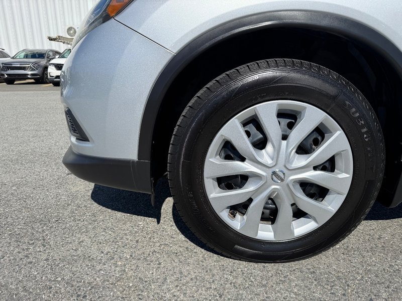 Nissan Rogue S TA CAMERA RECUL BLUETOOTH PAS ACCIDENTE 2016 INSPECTE+AIR CLIMATISE+RADIO SIRIUS+REGULATEUR DE VITESSES+GROUPE ELECTRIQUE+LECTEUR CD