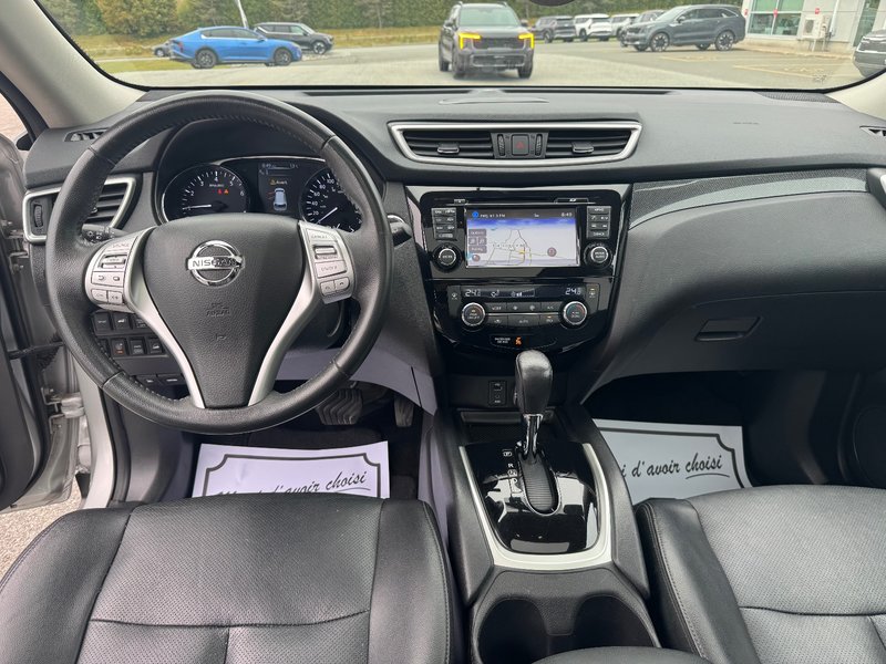 Nissan Rogue SL AWD CAMERA 360 HAYON ELECTRIQUE PAS ACCIDENTE 2016 INSPECTE+CUIR+SIEGE ELECTRIQUE+TOIT OUVRANT PANORAMIQUE+DETECTEUR D'ANGLES MORTS+RARIO SIRIUS+MAG 18