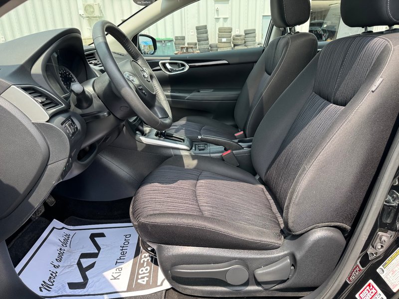 2017 Nissan Sentra SV HITCH CAMERA SIEGES CHAUFFANTS PAS ACCIDENTE