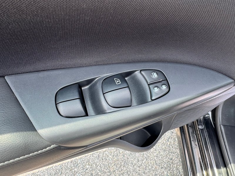 2017 Nissan Sentra SV HITCH CAMERA SIEGES CHAUFFANTS PAS ACCIDENTE