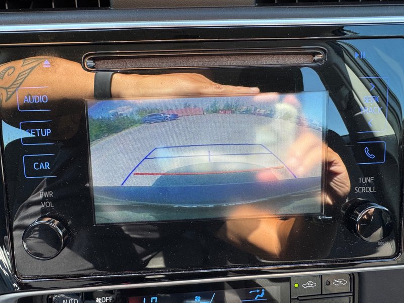 Toyota Corolla LE CAMERA RECUL SIEGES CHAUFFANTS PAS ACCIDENTE 2017 INSPECTE+AIR CLIMATISE+REGULATEUR DE VITESSES+BLUETOOTH+GROUPE ELECTRIQUE+PHARES AUTOMATIQUE
