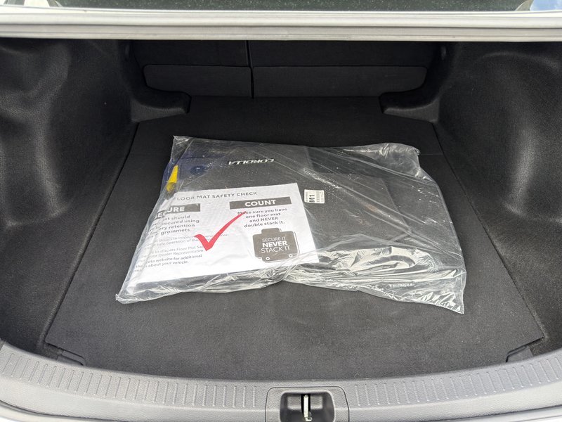 2022 Toyota Corolla LE PNEUS D'HIVER APPLE CARPLAY PAS ACCIDENTE