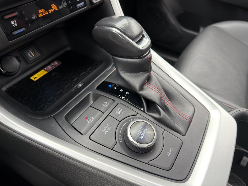 2024 Toyota RAV4 Prime PHEV XSE Technologie AWD PNEUS HIVER PAS ACCIDENTE