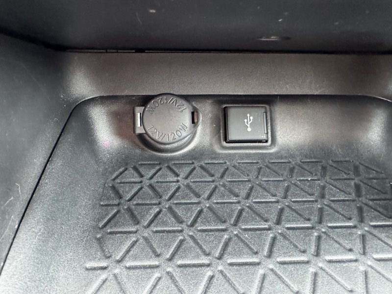 2022 Toyota RAV4 LE AWD PNEUS D'HIVER DEMARREUR PAS ACCIDENTE