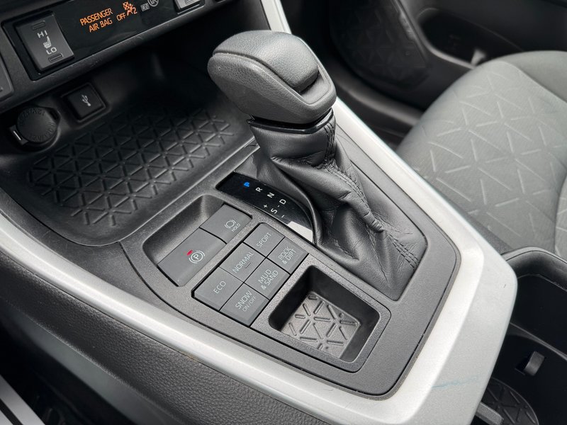 2022 Toyota RAV4 LE AWD PNEUS D'HIVER DEMARREUR PAS ACCIDENTE