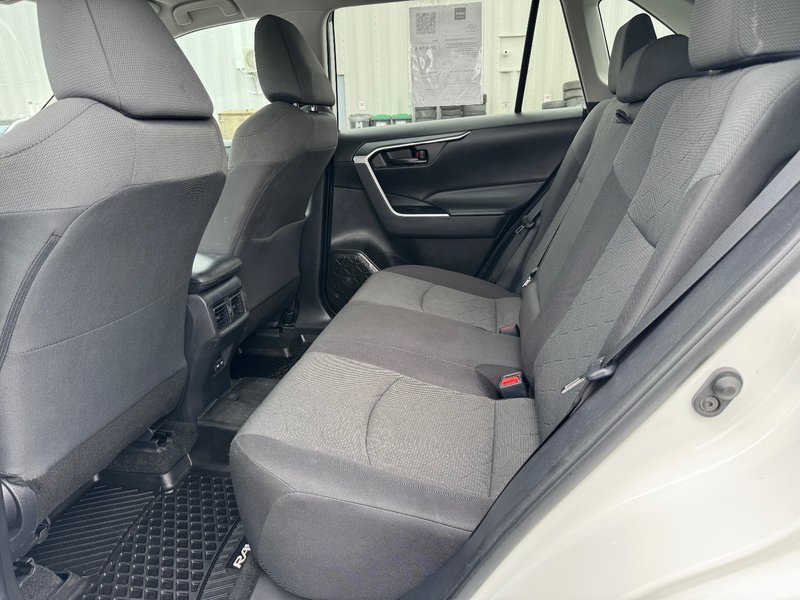 2022 Toyota RAV4 LE AWD PNEUS D'HIVER DEMARREUR PAS ACCIDENTE