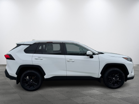 2022 Toyota RAV4 LE AWD PNEUS D'HIVER DEMARREUR PAS ACCIDENTE