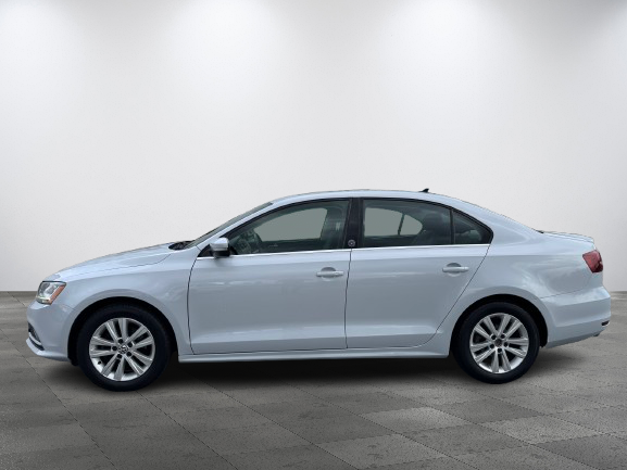 Volkswagen Jetta Wolfsburg Edition PNEUS D'HIVER TOIT OUVRANT 2017 INSPECTE+SIEGE CONDUCTEUR ELECTRIQUE+CAMERA DE RECU+SIEGES CHAUFFANT+PHARE AUTOMATIQUE+AIR CLIMATISE