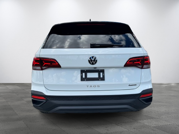 Volkswagen Taos Comfortline Black Edition AWD PAS ACCIDENTE 2024 INSPECTE+DEMARREUR+TOIT PANORAMIQUE+SIEGE ELECTRIQUE+ANDROID AUTO/APPLE CARPLAY+BOUTON POUSSOIR