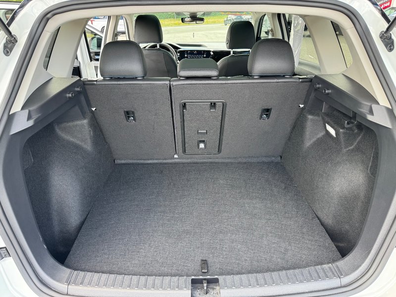 Volkswagen Taos Comfortline Black Edition AWD PAS ACCIDENTE 2024 INSPECTE+DEMARREUR+TOIT PANORAMIQUE+SIEGE ELECTRIQUE+ANDROID AUTO/APPLE CARPLAY+BOUTON POUSSOIR