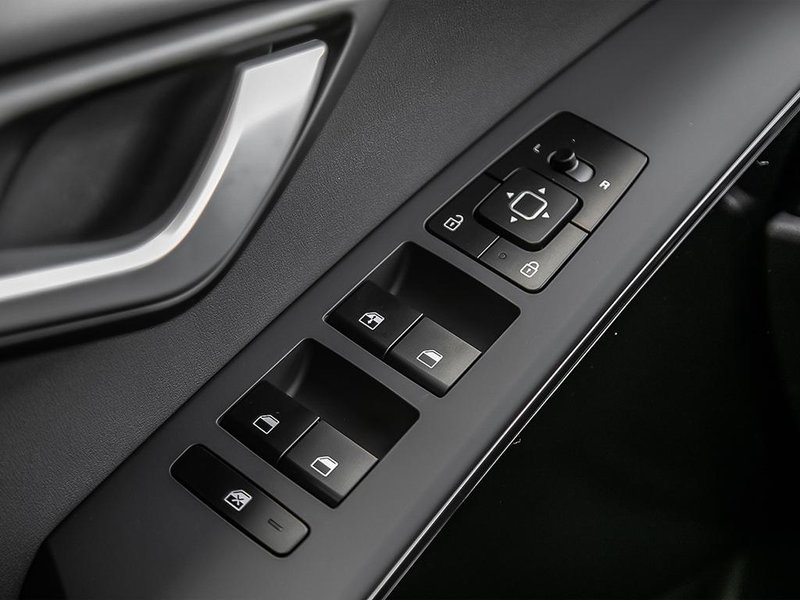 2025 Kia Niro EV Wind + Heated Seats | Heated Wheel | Power Liftgate | Wireless Charger | Rear Parking Sensors | Kia Connect