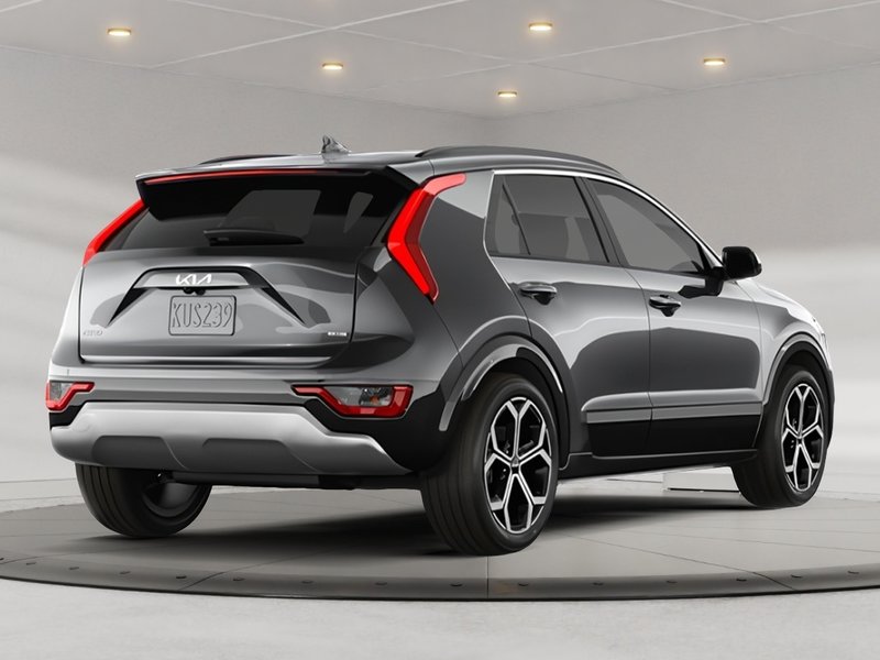 2026 Kia Niro HEV SX Remote Start | Heads-Up Display | Harmon Kardon Speakers | Heated & Cooled Seats | Wireless Charger