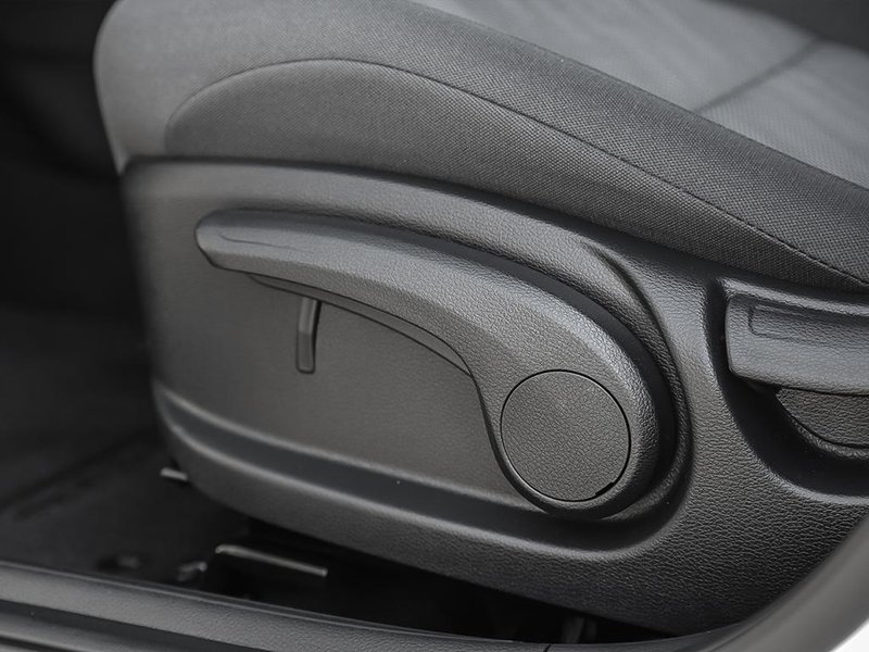 2026 Kia Seltos LX Heated Seats | Keyless Entry | Rear Cross Traffic Alert | Backup Camera | Cruise Control | Bluetooth