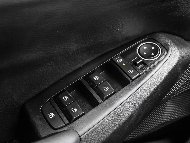 2026 Kia Seltos EX Remote Start | Heated Seats | Heated Wheel | Push Start | Sunroof | Apple CarPlay | Android Auto