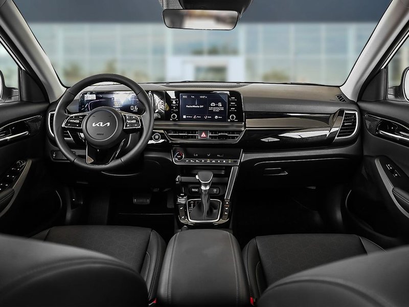 2026 Kia Seltos EX Remote Start | Heated Seats | Heated Wheel | Push Start | Sunroof | Apple CarPlay | Android Auto